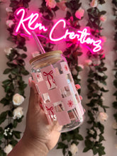 Load image into Gallery viewer, Pink Checkered Coquette Bow 15 oz Glass Can
